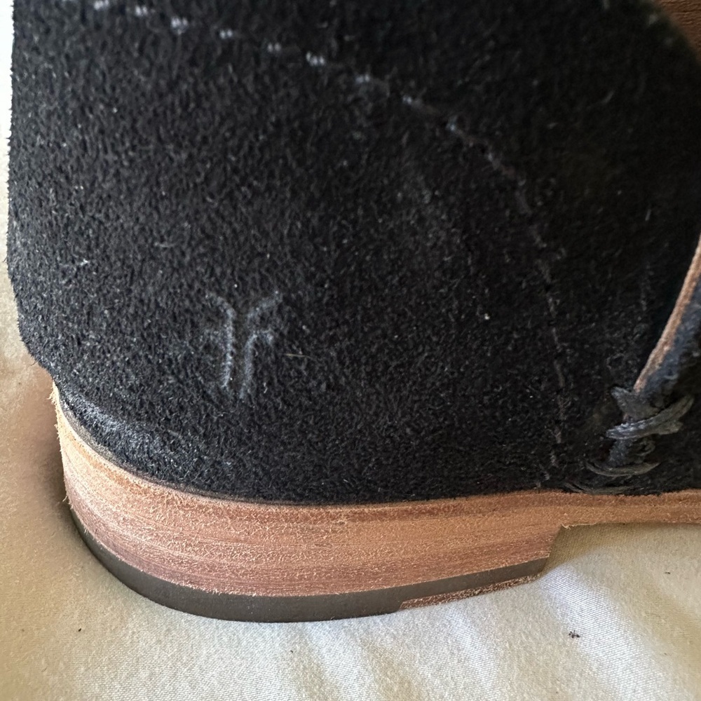 Frye Women’s Elyssa Black Suede Leather Shootie, Size 7 - Picture 6 of 10